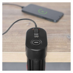 Prodlužovací kabel 1,5 m/3 zásuvky/vypínač/uchycení na stůl/USB/černý/PVC/1,5 mm2 