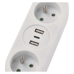 Prodlužovací kabel 1,4 m / 2 zásuvky+2×USB-A+1×USB-C / s vypínačem  / bílý / PVC / 1,5 mm2